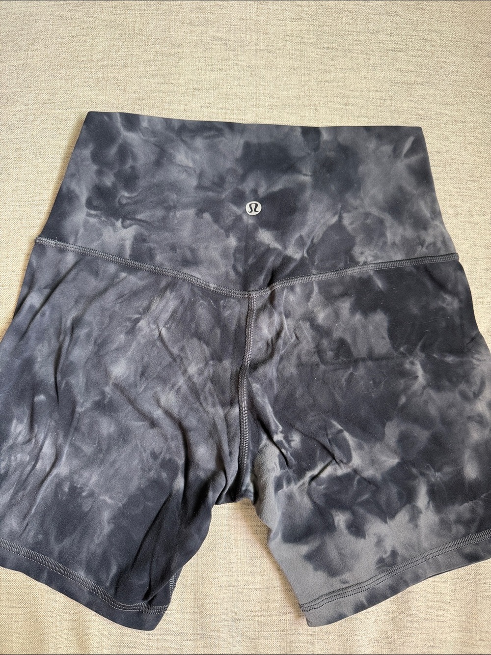 lululemon Align Diamond Dye Graphite Gray High-Waist Tie-Dye Workout Short